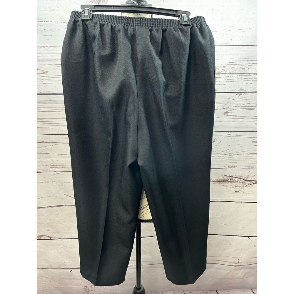 Alfred Dunner Petite Black‎ Elastic Waist Pull On Dress Pants Women Size 10P